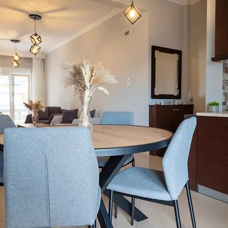 Comfy Downtown Διαμέρισμα